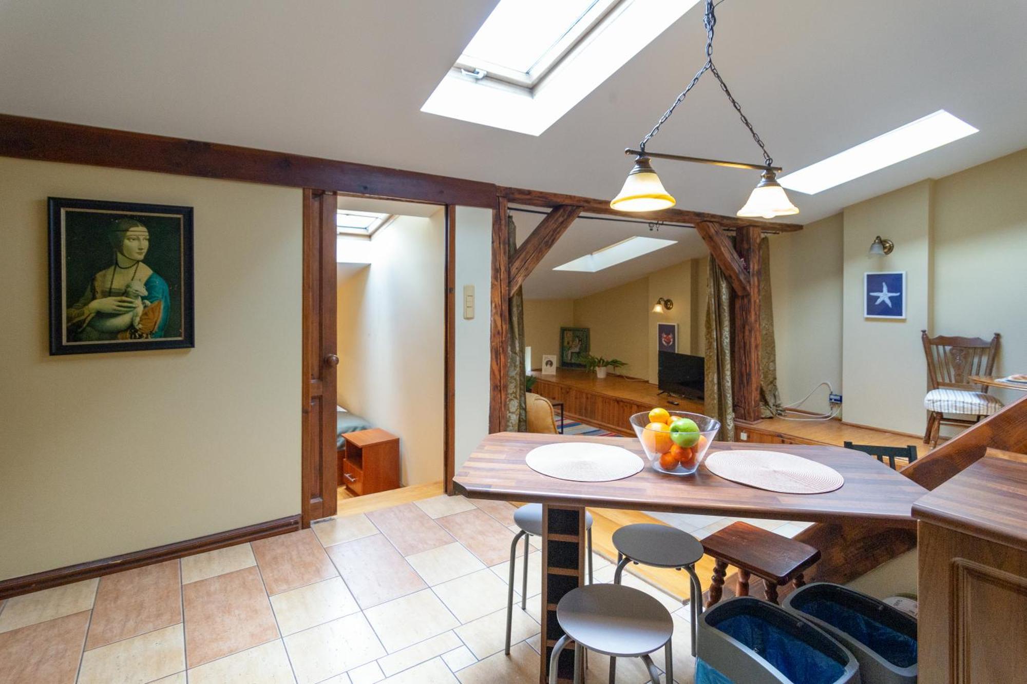 Barbakan Gate Apartment